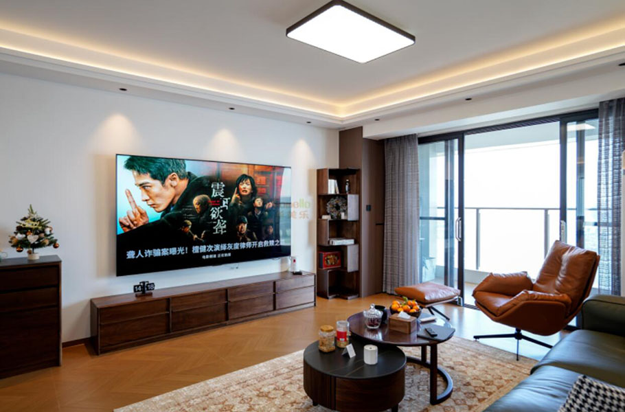 【實(shí)景】惠城江灣南岸：主臥長(zhǎng)虹玻璃隔斷巧妙如斯，四室溫潤(rùn)風(fēng)治愈人心